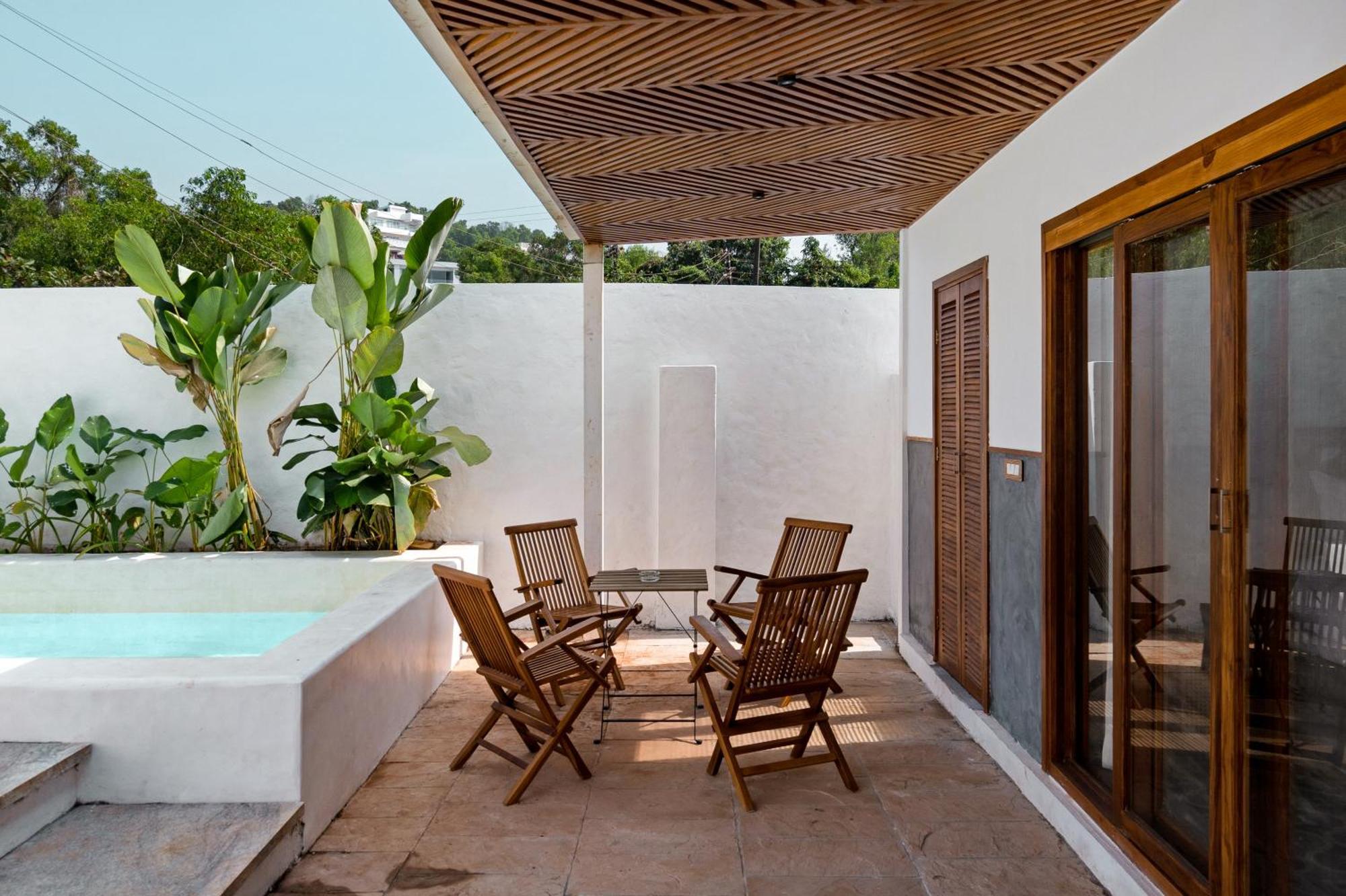 Azora By Ayatana, Goa Hotel Morjim Exterior foto