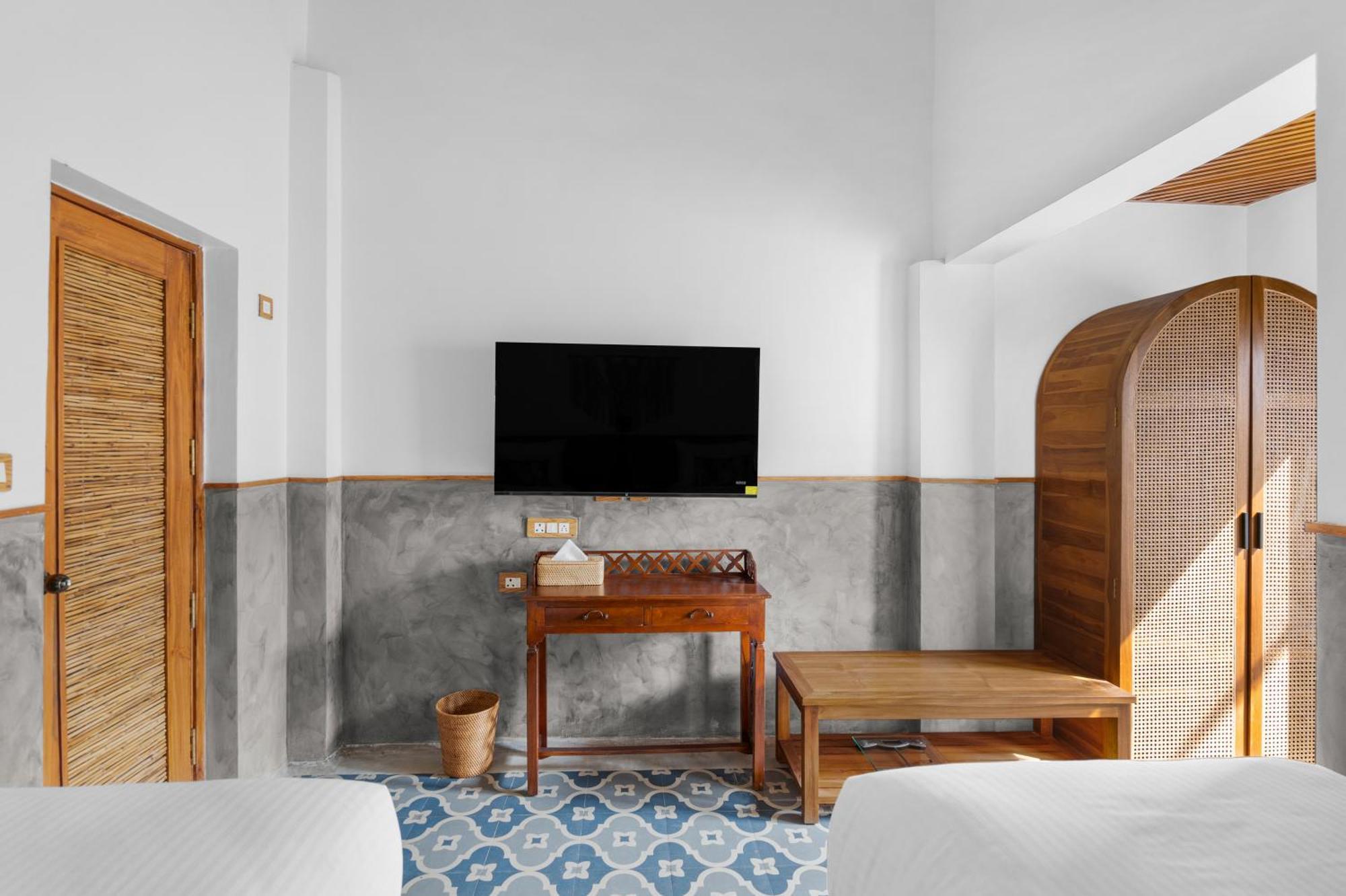 Azora By Ayatana, Goa Hotel Morjim Exterior foto