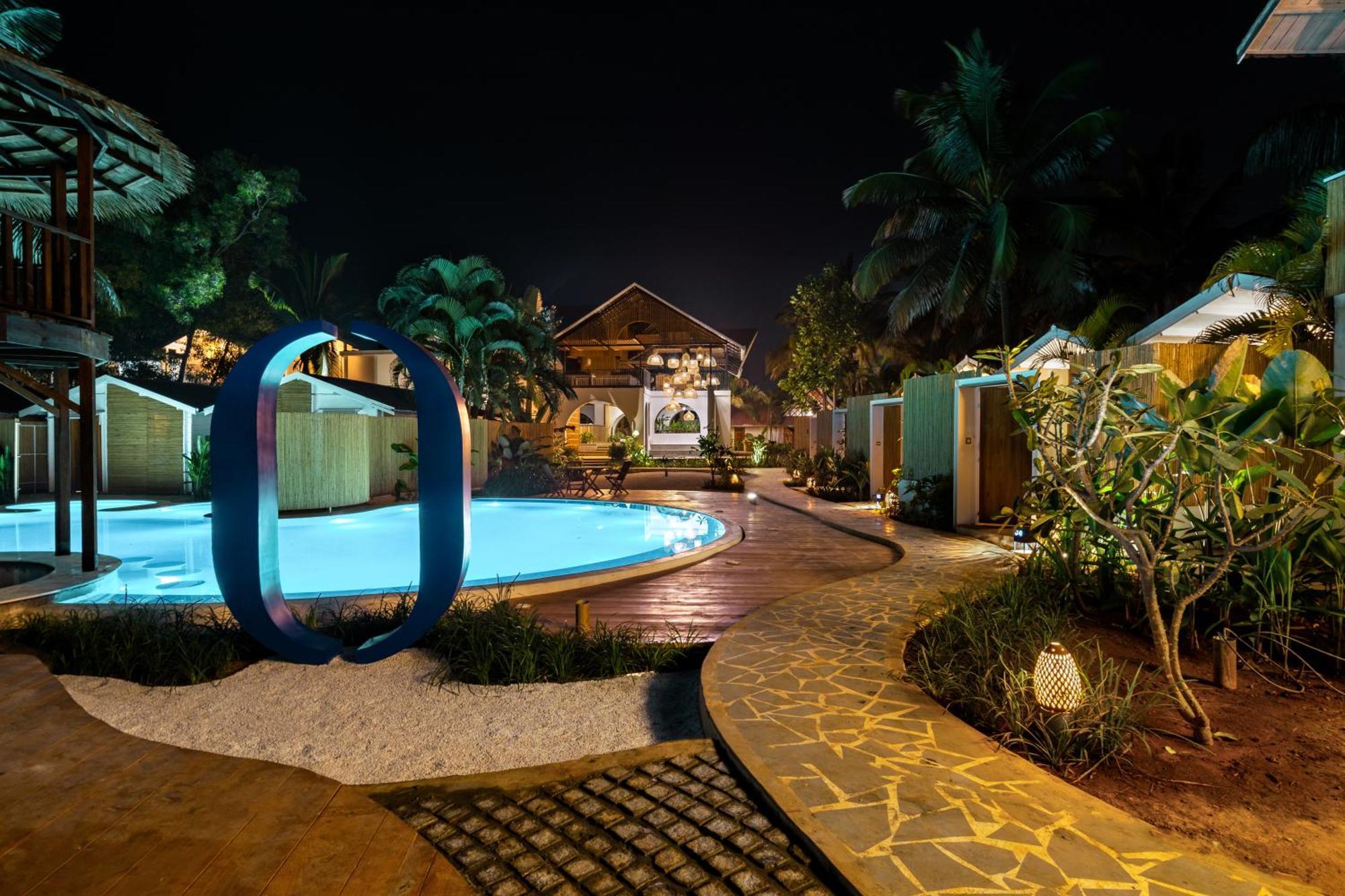 Azora By Ayatana, Goa Hotel Morjim Exterior foto